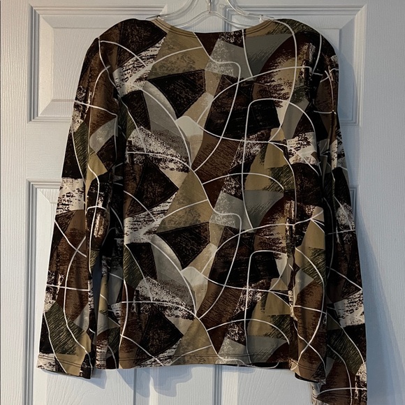 Elegant Abstract Long Sleeve Top - Picture 4 of 4